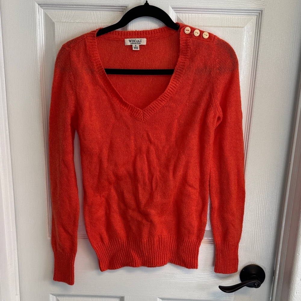 WHO.A.U Orange V-Neck Sweater